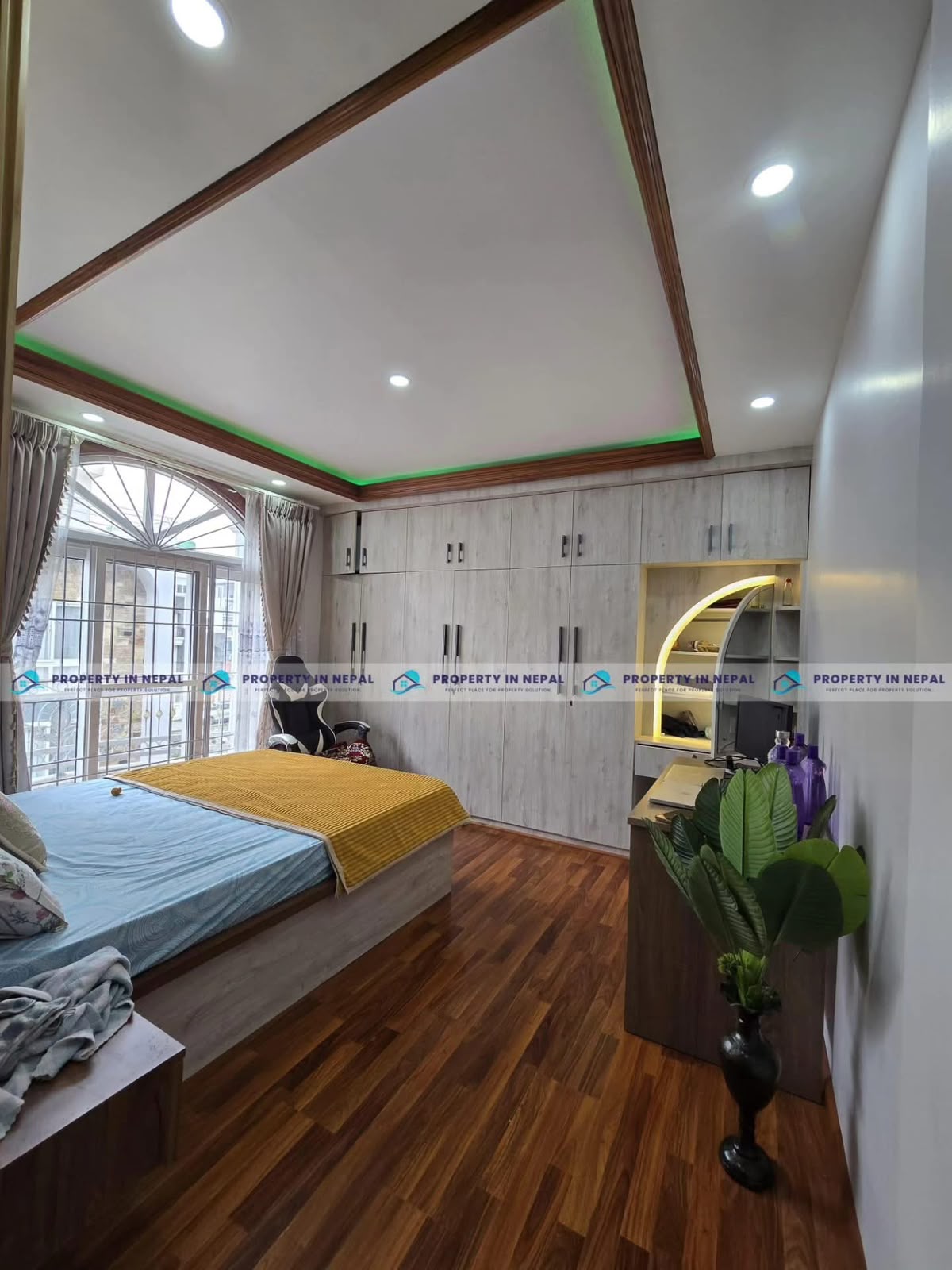 property-image